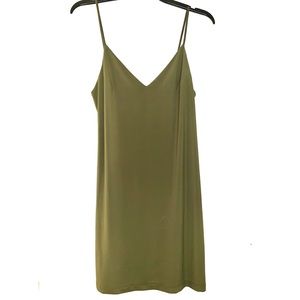 Olive green short dress ✨